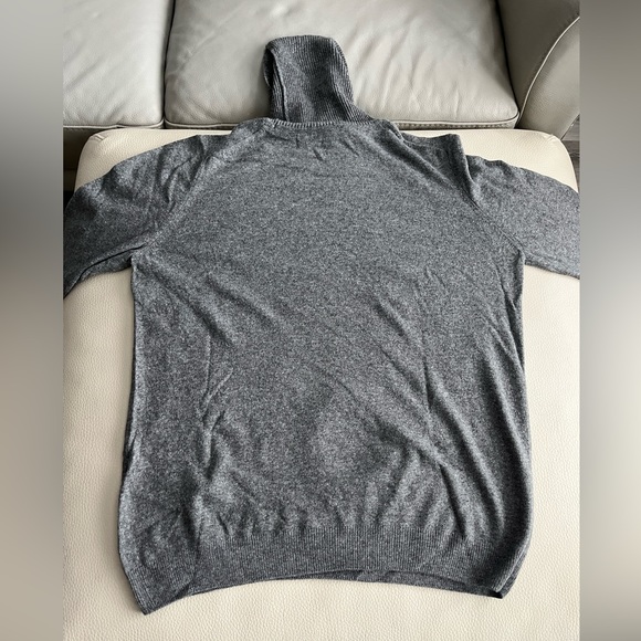 NWOT - Escada Sport Women’s Angora Wool Blended Turtleneck Sweater - Size L - Picture 3 of 7